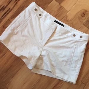 ZARA “basic” white shorts EUC